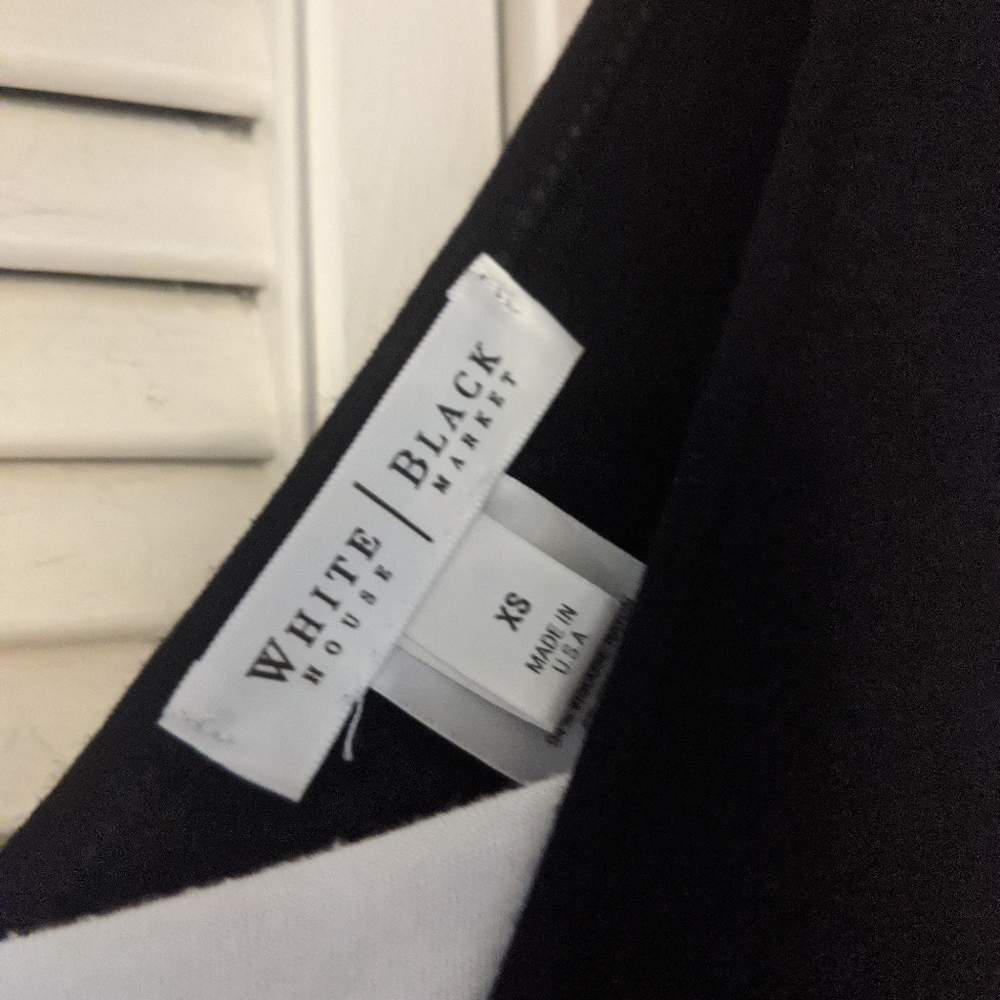 !SALE! White house Black Market Dress - Picture 2 of 3